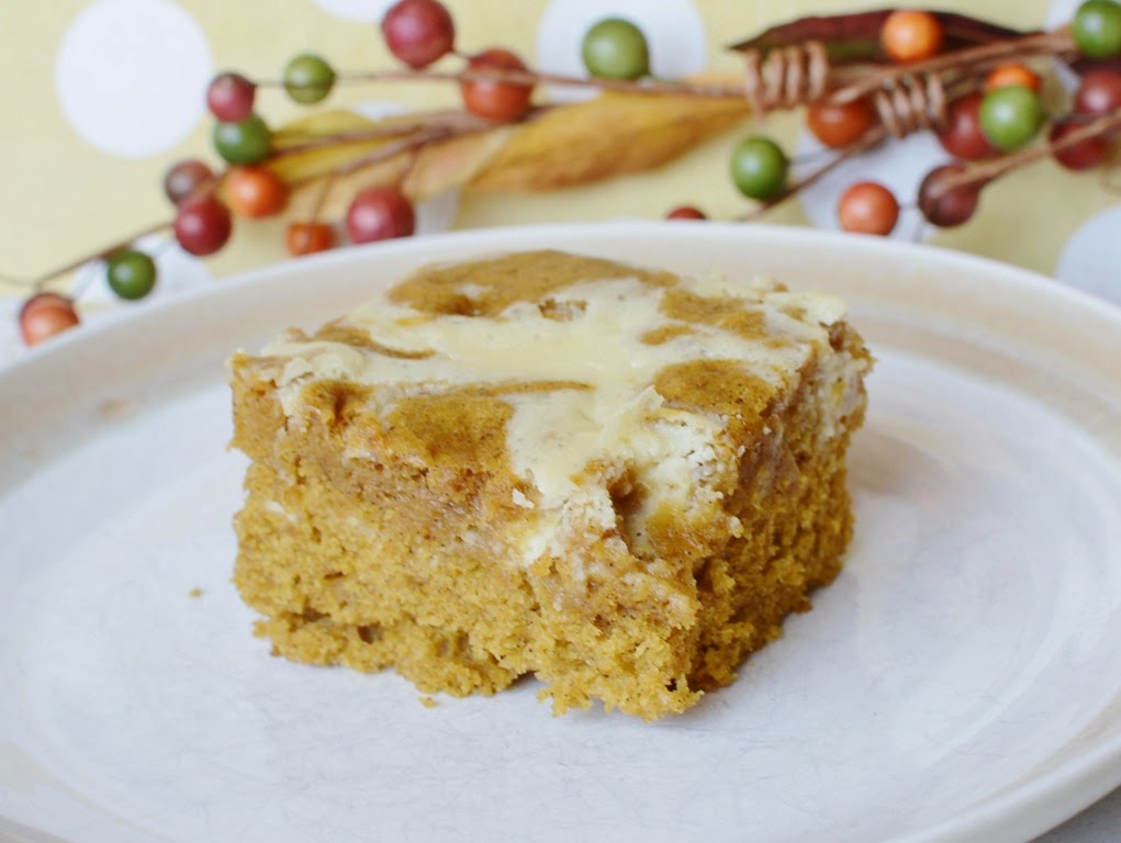 Pumpkin Roll Bars – Sweet Cream Kitchen